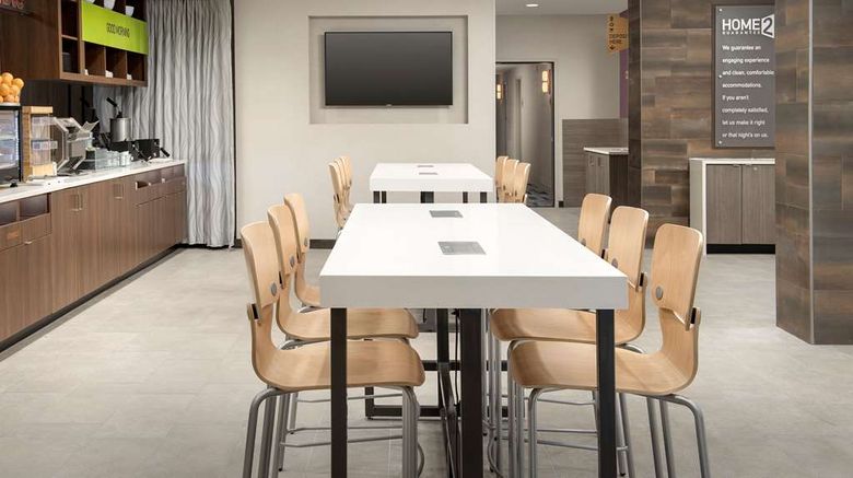 <b>Home2 Suites by Hilton Westshore Airport Restaurant</b>. Images powered by <a href="https://iceportal.shijigroup.com/" title="IcePortal" target="_blank">IcePortal</a>.