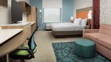 Home2 Suites by Hilton Westshore Airport Room