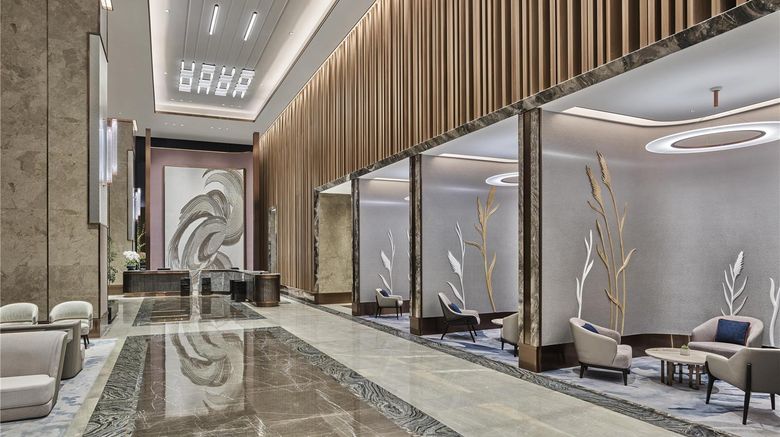 <b>Hilton Yancheng Lobby</b>. Images powered by <a href="https://iceportal.shijigroup.com/" title="IcePortal" target="_blank">IcePortal</a>.