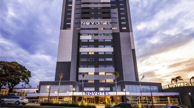 <b>Novotel Lencois Paulista Exterior</b>. Images powered by <a href="https://iceportal.shijigroup.com/" title="IcePortal" target="_blank">IcePortal</a>.