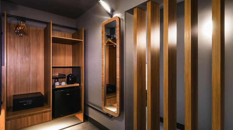 <b>Novotel Lencois Paulista Room</b>. Images powered by <a href="https://iceportal.shijigroup.com/" title="IcePortal" target="_blank">IcePortal</a>.