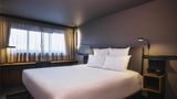 <b>Novotel Lencois Paulista Room</b>. Images powered by <a href="https://iceportal.shijigroup.com/" title="IcePortal" target="_blank">IcePortal</a>.