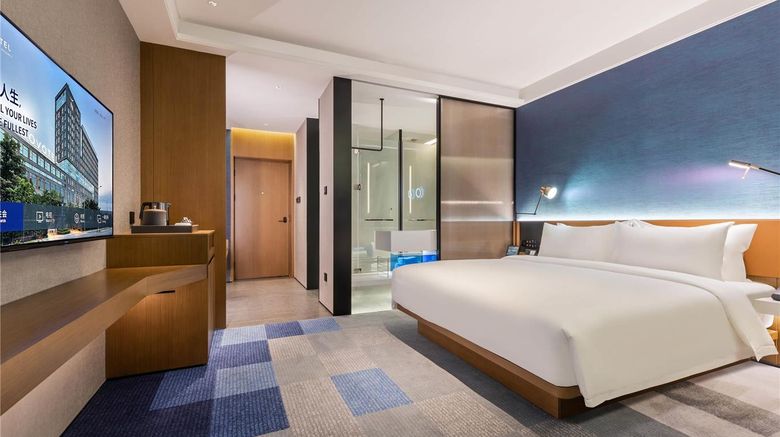 <b>Novotel Dongguan Songshan Lake Room</b>. Images powered by <a href="https://iceportal.shijigroup.com/" title="IcePortal" target="_blank">IcePortal</a>.
