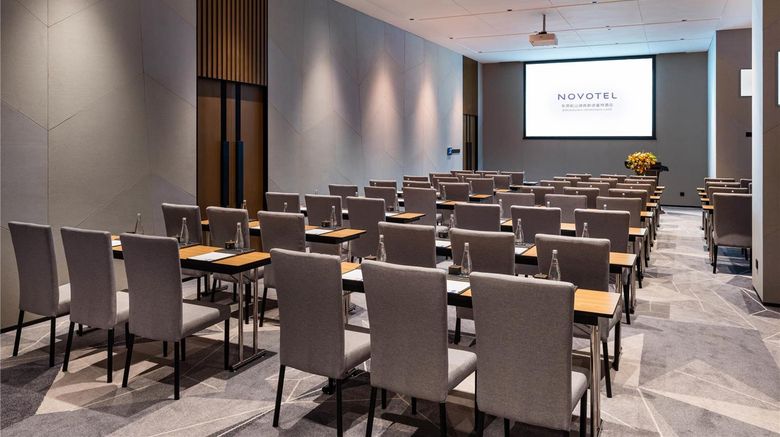 <b>Novotel Dongguan Songshan Lake Meeting</b>. Images powered by <a href="https://iceportal.shijigroup.com/" title="IcePortal" target="_blank">IcePortal</a>.