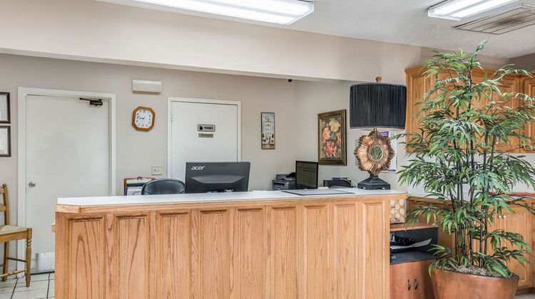 Rodeway Inn Gurdon Lobby