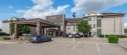 Comfort Suites Clovis Exterior