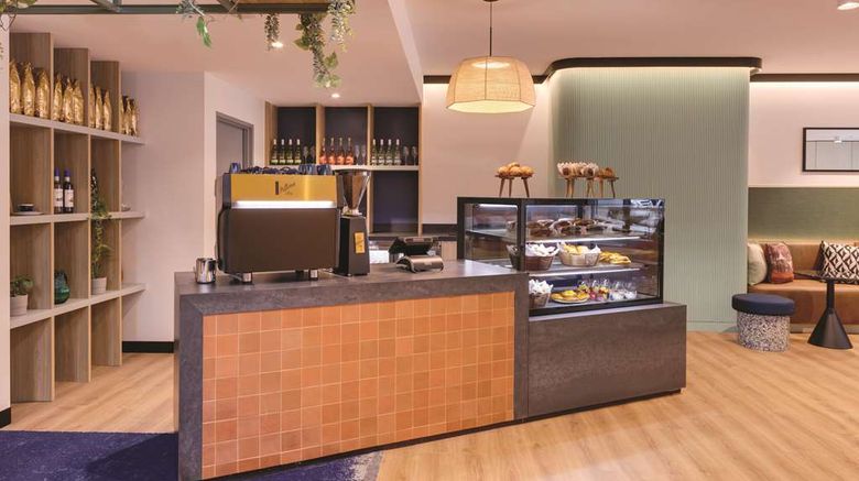 <b>Travelodge Hurstville Sydney Restaurant</b>. Images powered by <a href="https://iceportal.shijigroup.com/" title="IcePortal" target="_blank">IcePortal</a>.