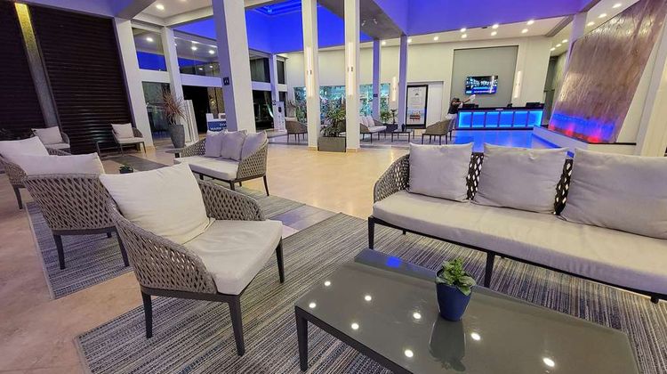 Divi Aruba Phoenix Beach Resort Lobby