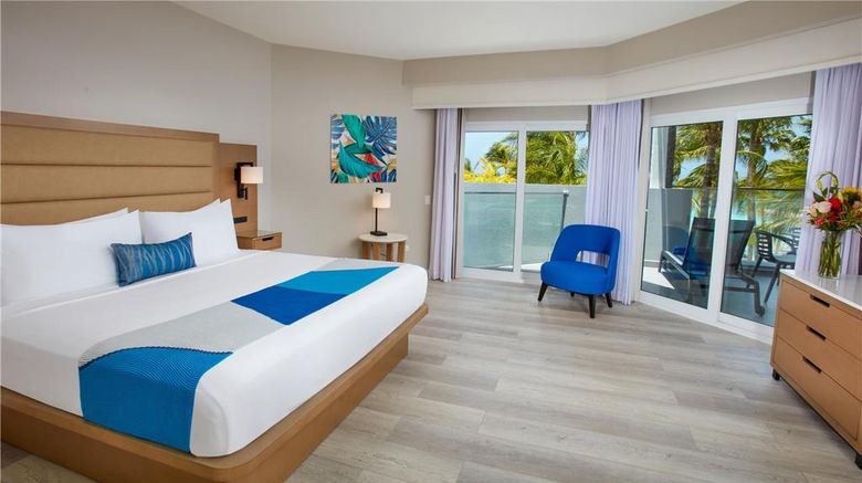 <b>Divi Aruba Phoenix Beach Resort Room</b>. Images powered by <a href="https://iceportal.shijigroup.com/" title="IcePortal" target="_blank">IcePortal</a>.
