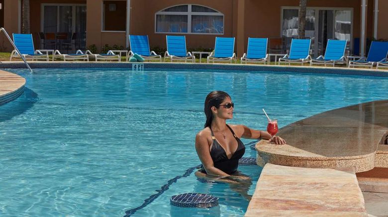 <b>Divi Dutch Village Beach Resort Restaurant</b>. Images powered by <a href="https://iceportal.shijigroup.com/" title="IcePortal" target="_blank">IcePortal</a>.