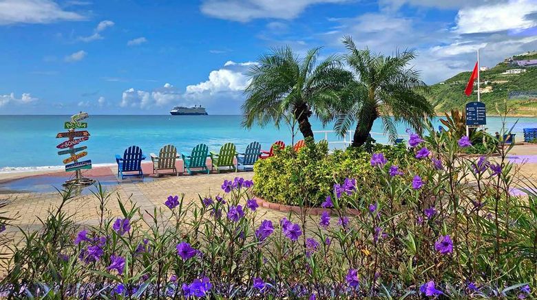 <b>Divi Little Bay Beach Resort Beach</b>. Images powered by <a href="https://iceportal.shijigroup.com/" title="IcePortal" target="_blank">IcePortal</a>.
