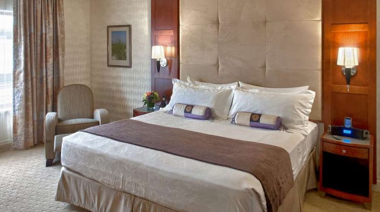 <b>Viana Hotel & Spa, Trademark Collection Room</b>. Images powered by <a href="https://iceportal.shijigroup.com/" title="IcePortal" target="_blank">IcePortal</a>.