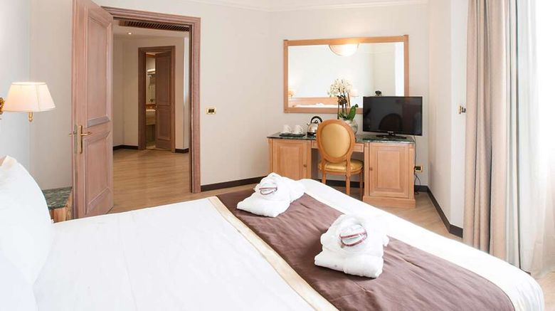 <b>SHG Hotel De La Ville Vicenza Suite</b>. Images powered by <a href="https://iceportal.shijigroup.com/" title="IcePortal" target="_blank">IcePortal</a>.