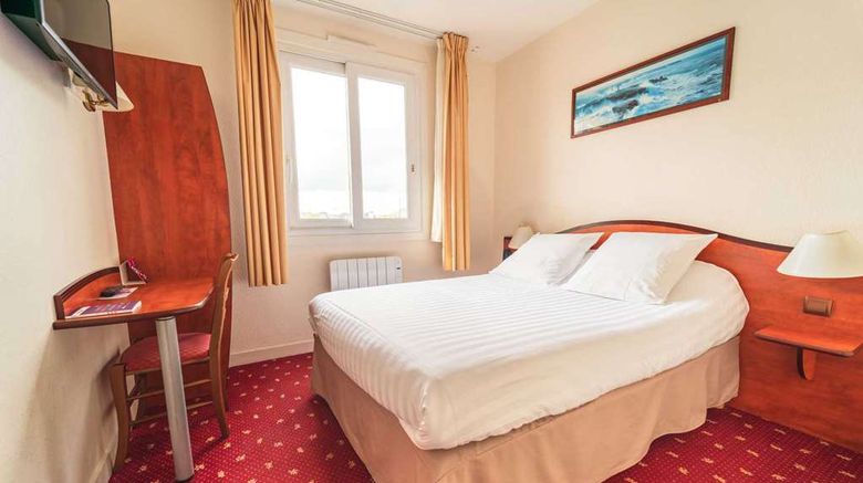 <b>Hotel Le Goelo Paimpol Room</b>. Images powered by <a href="https://iceportal.shijigroup.com/" title="IcePortal" target="_blank">IcePortal</a>.