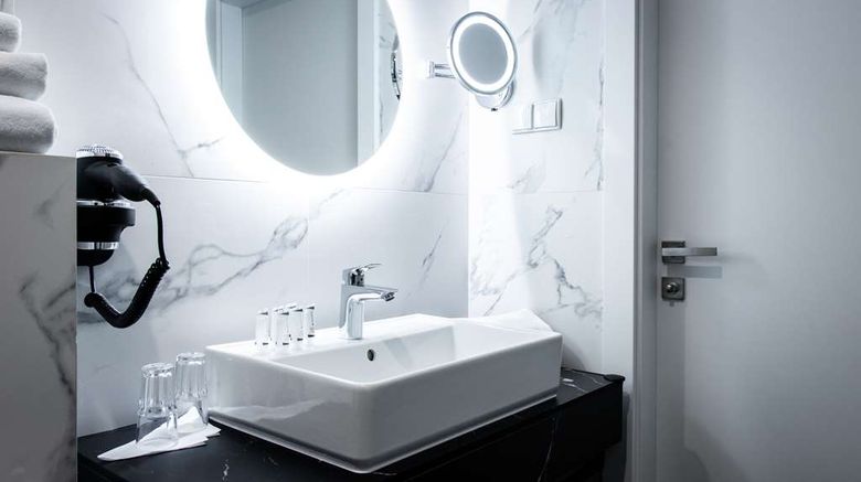 <b>Grand Focus Hotel Szczecin Room</b>. Images powered by <a href="https://iceportal.shijigroup.com/" title="IcePortal" target="_blank">IcePortal</a>.