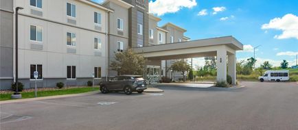 Sleep Inn & Suites Webb City Exterior