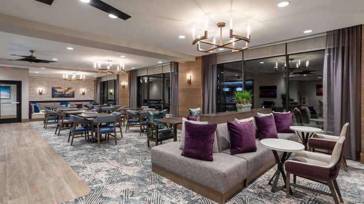 Homewood Suites by Hilton Downtown Lobby