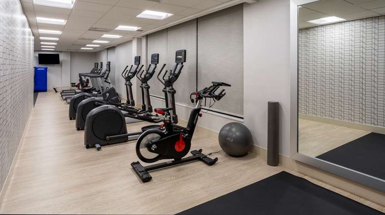 <b>Hilton Garden Inn Albuquerque Downtown Health</b>. Images powered by <a href="https://iceportal.shijigroup.com/" title="IcePortal" target="_blank">IcePortal</a>.