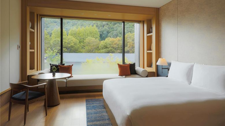 <b>ROKU KYOTO, LXR Hotels & Resort Room</b>. Images powered by <a href="https://iceportal.shijigroup.com/" title="IcePortal" target="_blank">IcePortal</a>.