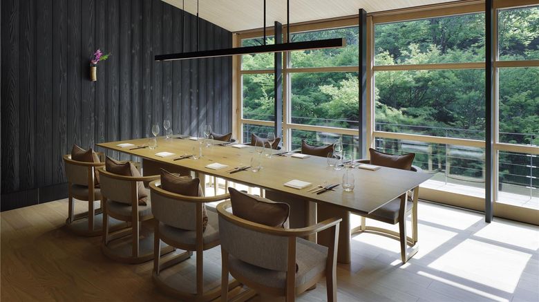 <b>ROKU KYOTO, LXR Hotels & Resort Meeting</b>. Images powered by <a href="https://iceportal.shijigroup.com/" title="IcePortal" target="_blank">IcePortal</a>.