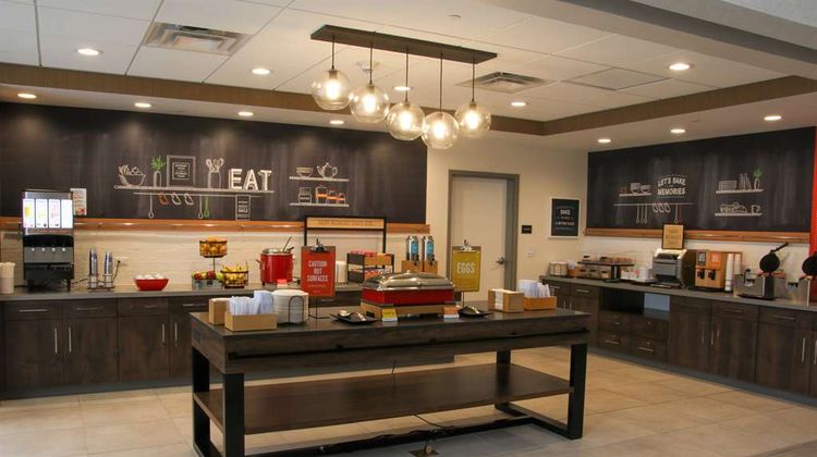 Hampton Inn & Suites Olean Restaurant