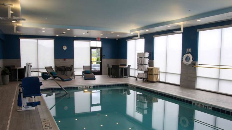 Hampton Inn & Suites Olean Pool