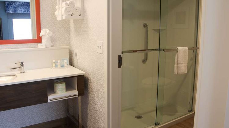 Hampton Inn & Suites Olean Room