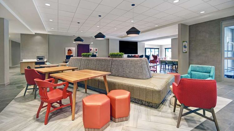 Home2 Suites by Hilton Blacksburg Lobby