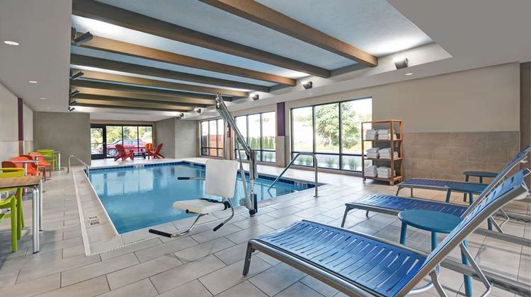 Home2 Suites by Hilton Blacksburg Pool
