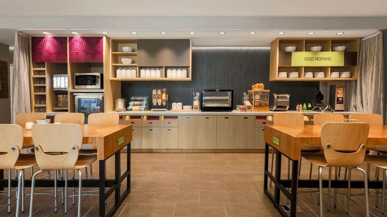 <b>Home2 Suites by Hilton West Sacramento Restaurant</b>. Images powered by <a href="https://iceportal.shijigroup.com/" title="IcePortal" target="_blank">IcePortal</a>.