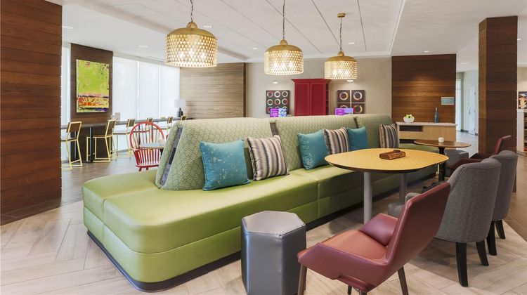 Home2 Suites by Hilton West Sacramento Lobby