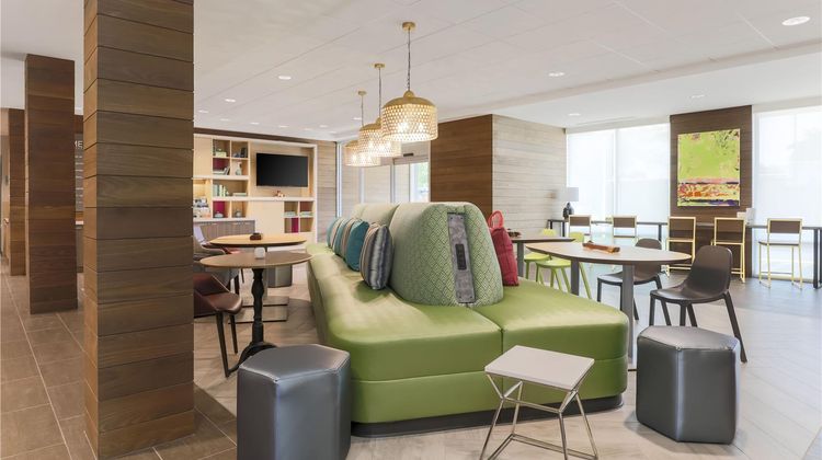 Home2 Suites by Hilton West Sacramento Lobby