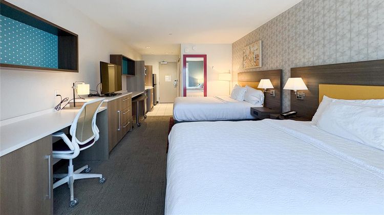 Home2 Suites by Hilton West Sacramento Room