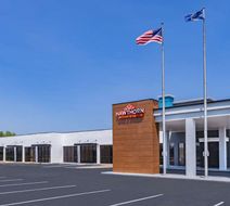 Hawthorn Stes by Wyndham Wichita Airport Exterior