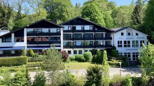 Hotel Schloss Berg