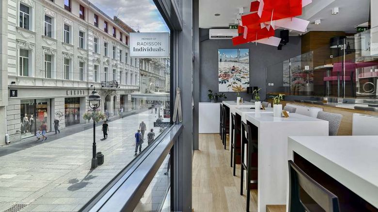 <b>Belgrade Art Hotel, Radisson Individuals Restaurant</b>. Images powered by <a href="https://iceportal.shijigroup.com/" title="IcePortal" target="_blank">IcePortal</a>.