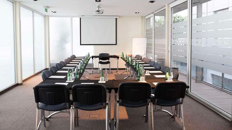 <b>Belgrade Art Hotel, Radisson Individuals Meeting</b>. Images powered by <a href="https://iceportal.shijigroup.com/" title="IcePortal" target="_blank">IcePortal</a>.