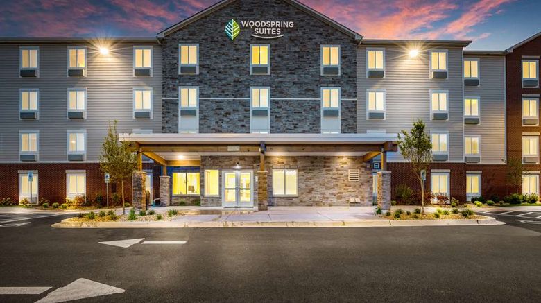 <b>WoodSpring Suites Elgin-Chicago Exterior</b>. Images powered by <a href="https://iceportal.shijigroup.com/" title="IcePortal" target="_blank">IcePortal</a>.