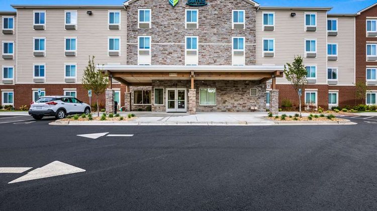WoodSpring Suites Elgin-Chicago Exterior
