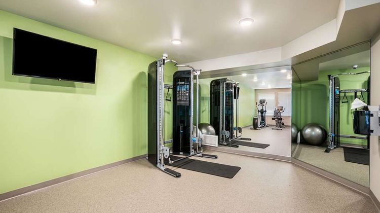 WoodSpring Suites Elgin-Chicago Health