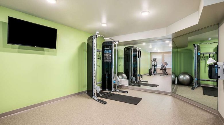<b>WoodSpring Suites Elgin-Chicago Health</b>. Images powered by <a href="https://iceportal.shijigroup.com/" title="IcePortal" target="_blank">IcePortal</a>.