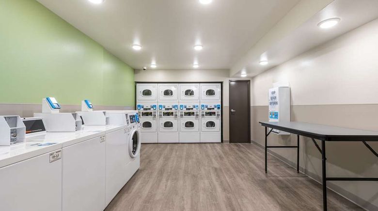 <b>WoodSpring Suites Elgin-Chicago Other</b>. Images powered by <a href="https://iceportal.shijigroup.com/" title="IcePortal" target="_blank">IcePortal</a>.