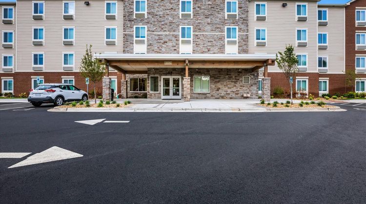 WoodSpring Suites Elgin-Chicago Exterior