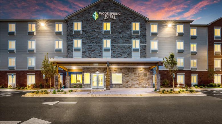 <b>WoodSpring Suites Elgin-Chicago Exterior</b>. Images powered by <a href="https://iceportal.shijigroup.com/" title="IcePortal" target="_blank">IcePortal</a>.