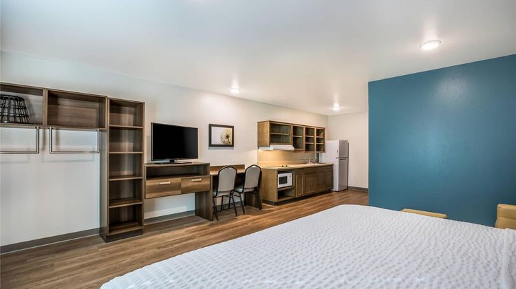 WoodSpring Suites Elgin-Chicago Room