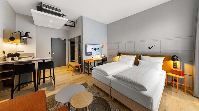 <b>unique by ATLANTIC Hotels Bremen Room</b>. Images powered by <a href="https://iceportal.shijigroup.com/" title="IcePortal" target="_blank">IcePortal</a>.