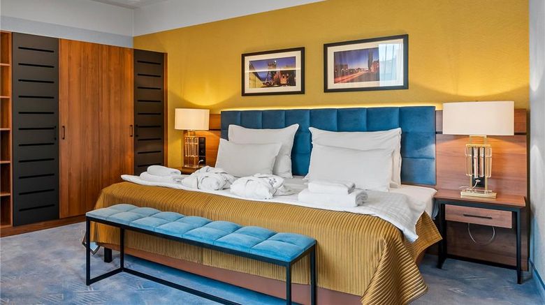 <b>Hotel Diament Plaza Katowice Suite</b>. Images powered by <a href="https://iceportal.shijigroup.com/" title="IcePortal" target="_blank">IcePortal</a>.