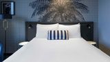 Imagine Beach Road Suite