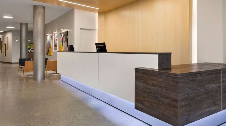 <b>Wingate by Wyndham Bronx/Haven Park Lobby</b>. Images powered by <a href="https://iceportal.shijigroup.com/" title="IcePortal" target="_blank">IcePortal</a>.