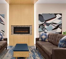 Wingate by Wyndham Bronx/Haven Park Lobby